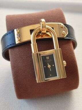 Hermes Kelly Padlock Watch Quartz 18k Yellow Gold Black Dial Leather Bracelet